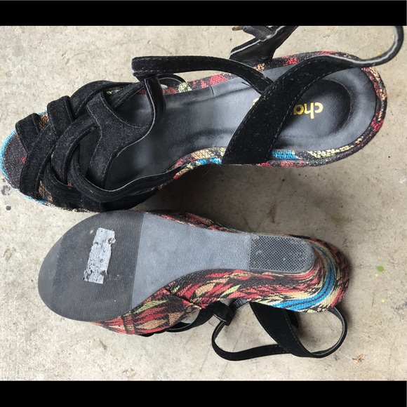 Aztec print wedges - Picture 3 of 5